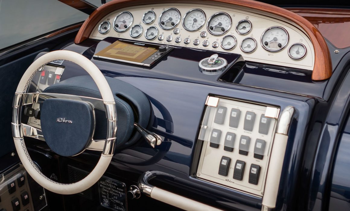 Riva Aquariva super cruising