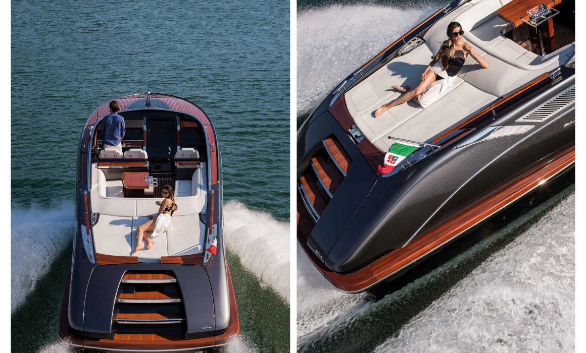 Riva Rivamare cruising